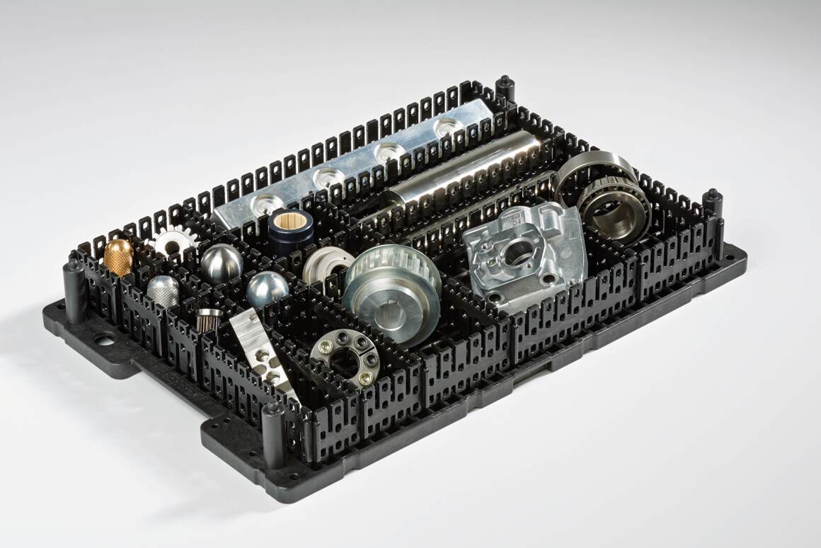 techtray™ von Kögel, bestückt mit Bauteilen. techtray™ von Kögel, bestückt mit Bauteilen.